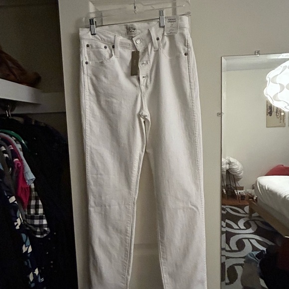 J. Crew 10” Vintage straight Jean, white, Size 27, NWT. Great for summer! - Picture 2 of 6